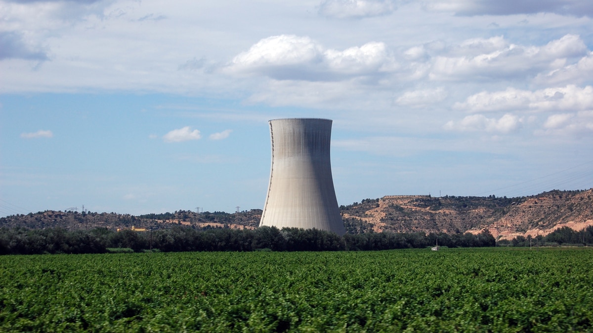 El Gobierno ha elevado en 1.635 millones los impuestos a la nuclear en la era Sánchez