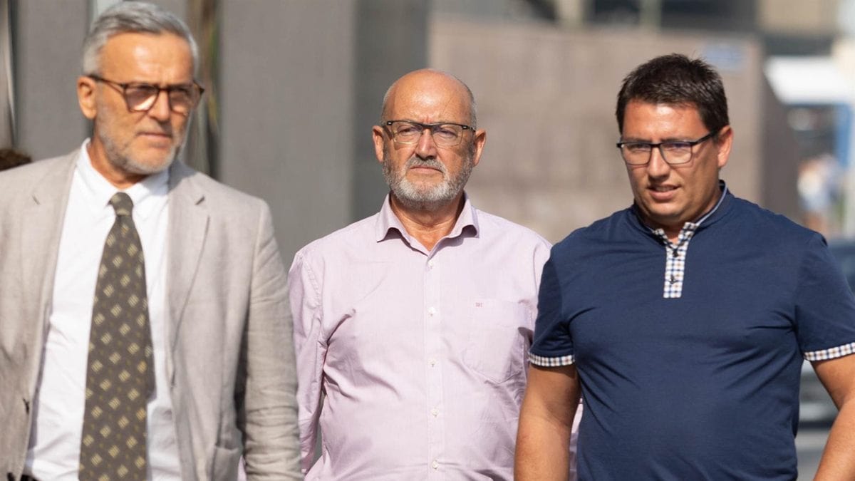 Un ex alto cargo canario, al borde de juicio por la denuncia falsa que detonó el ‘caso Tito Berni’