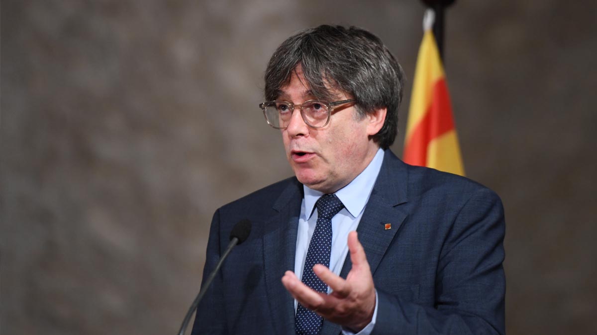 Puigdemont, a Guerra y Gonzalez: «Algunos políticos hablan y suben el precio de la cal viva»