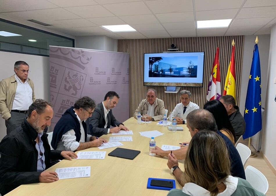 La Junta de Castilla y León y Acciona inician las obras del nuevo Hospital Río Carrión