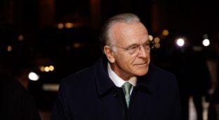 La Caixa se refuerza en Telefónica tras el asalto saudí con una inversión de seis millones