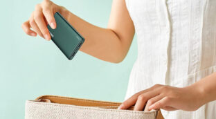 Esta batería Power Bank de 10000 mAh es pequeña, ideal para tu móvil y baratísima: ¡Rebajada a 14 €!