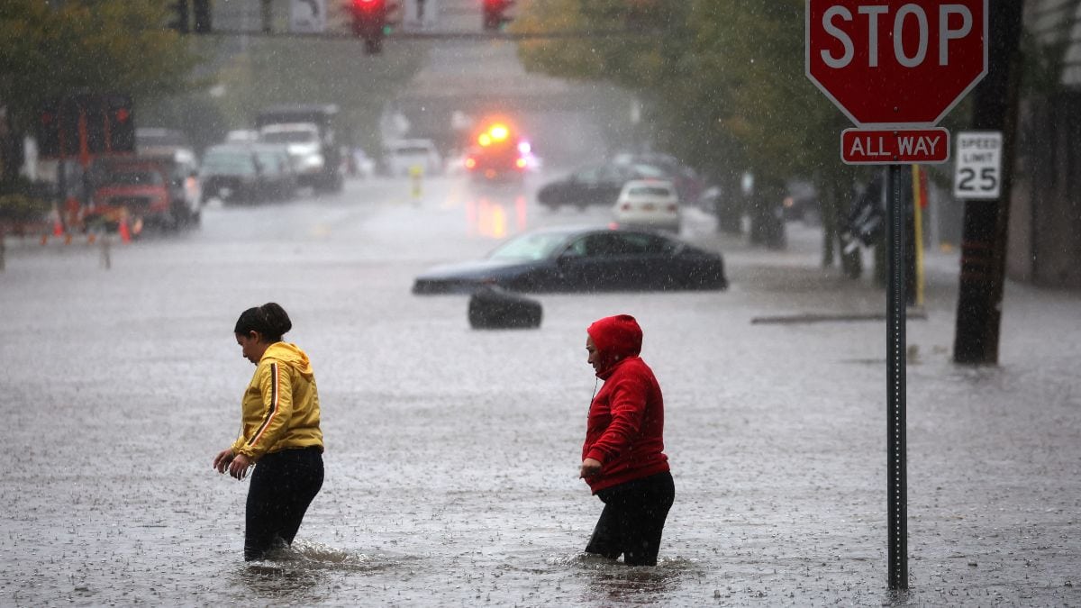 Nueva York declara el estado de emergencia por las graves inundaciones