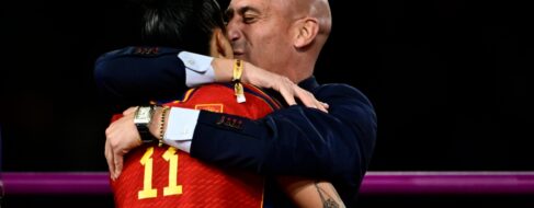 La Fiscalía se querella contra Rubiales por agresión sexual y coacciones a Hermoso