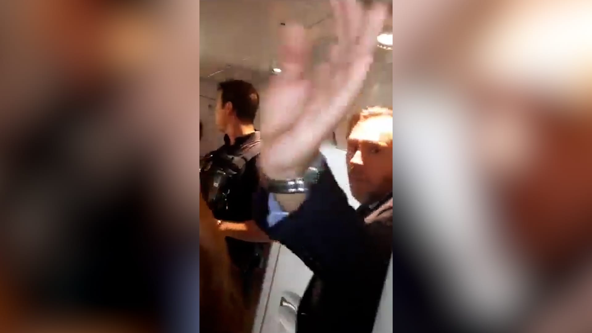 El vídeo del altercado de Óscar Puente que ha supuesto el retraso de 45 minutos en su AVE a Madrid