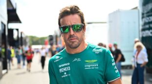 Aston Martin prepara un Hypercar para las 24 horas de Le Mans, por si Alonso se anima