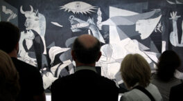 El Museo Reina Sofía acaba con la prohibición de fotografiar el 'Guernica'