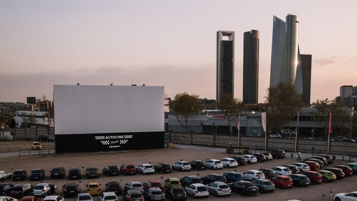 Cesur reafirma su apuesta por la cultura con su patrocinio a los autocines de Málaga y Madrid