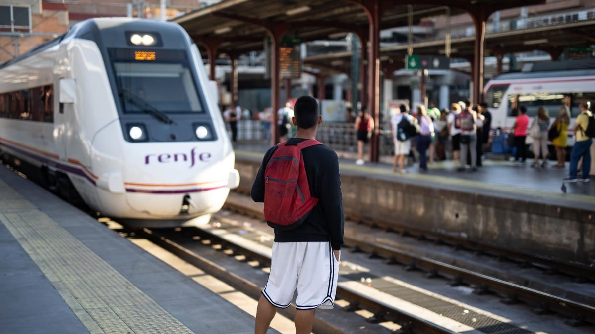 Una avería de Adif en Chamartín provoca retrasos de una hora en trenes