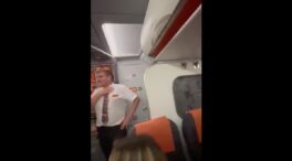 La Policía arresta a dos pasajeros que practicaron sexo en un avión rumbo a Ibiza