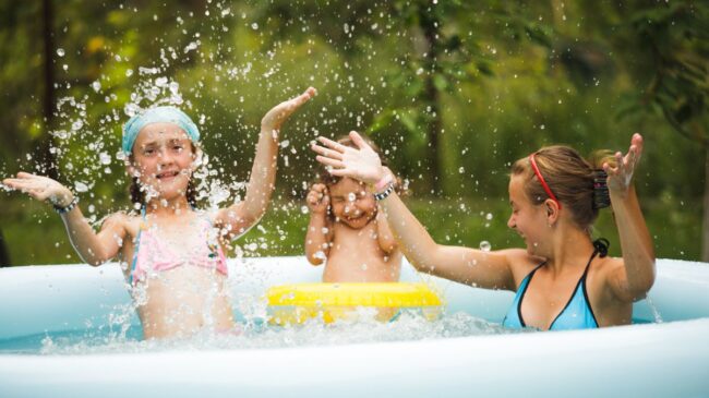 Las 10 mejores piscinas hinchables y resistentes para niños del 2024
