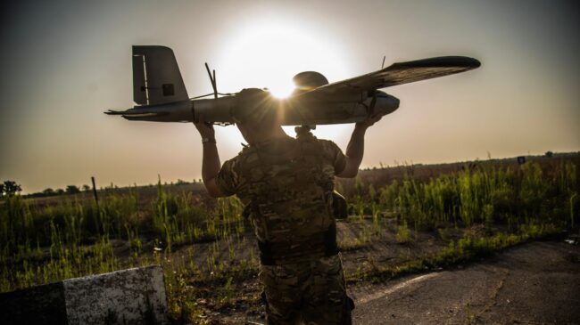 Rumanía localiza piezas de un supuesto dron ruso en su territorio