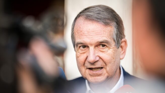 El PP sigue buscando apoyos para desbancar a Abel Caballero, alcalde de Vigo, de la FEMP