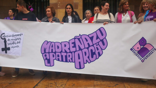 Concentraciones feministas en varias ciudades piden la dimisión de Luis Rubiales
