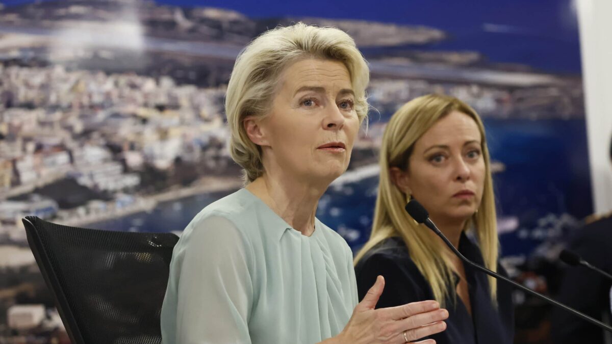 Von der Leyen presenta un plan de acción para Lampedusa que incluye las deportaciones