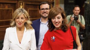 Sumar se divide por el estreno «flojo» de su portavoz y el silencio de Díaz ante Feijóo