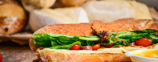 Con la 'dieta del bocadillo' puedes adelgazar un kilo por semana (aun comiendo pan)