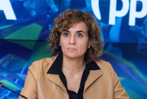 Feijóo refuerza a Dolors Montserrat en Europa y será elegida vicepresidenta del Grupo Popular