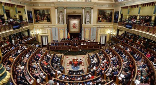 Sánchez podría dejar su investidura para noviembre hasta tener cerrado un acuerdo