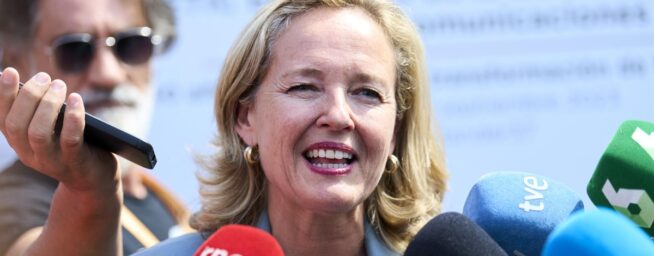 Francia admite que Calviño tiene las «habilidades necesarias» para presidir el BEI