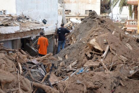 Aumentan a 11.300 los muertos por las inundaciones en Libia