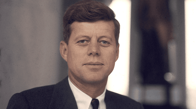 Kennedy, un político en el reino de Camelot