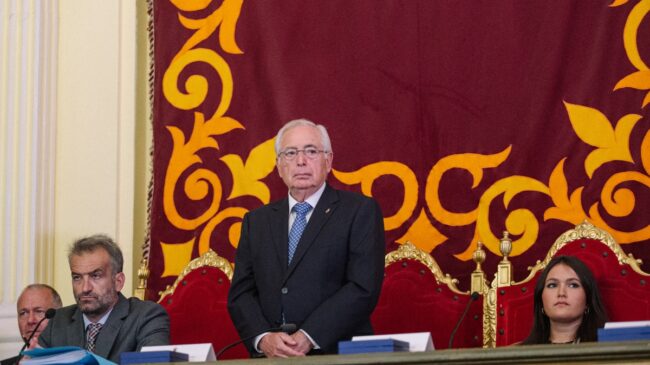 El presidente de Melilla trasladará al Rey su «preocupación» por la «hostilidad» marroquí