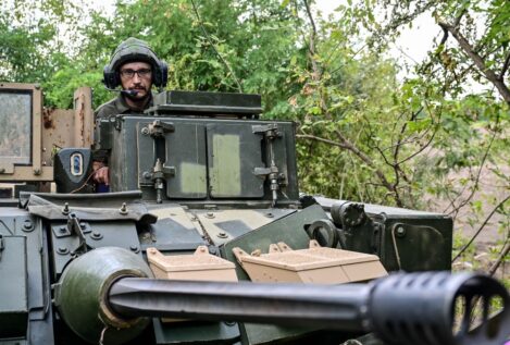 La guerra de Ucrania deja un cargamento de regalos rusos a los militares occidentales
