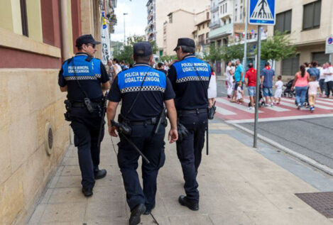 Detenido un joven en Pamplona por dar un beso no consentido a una chica en la calle