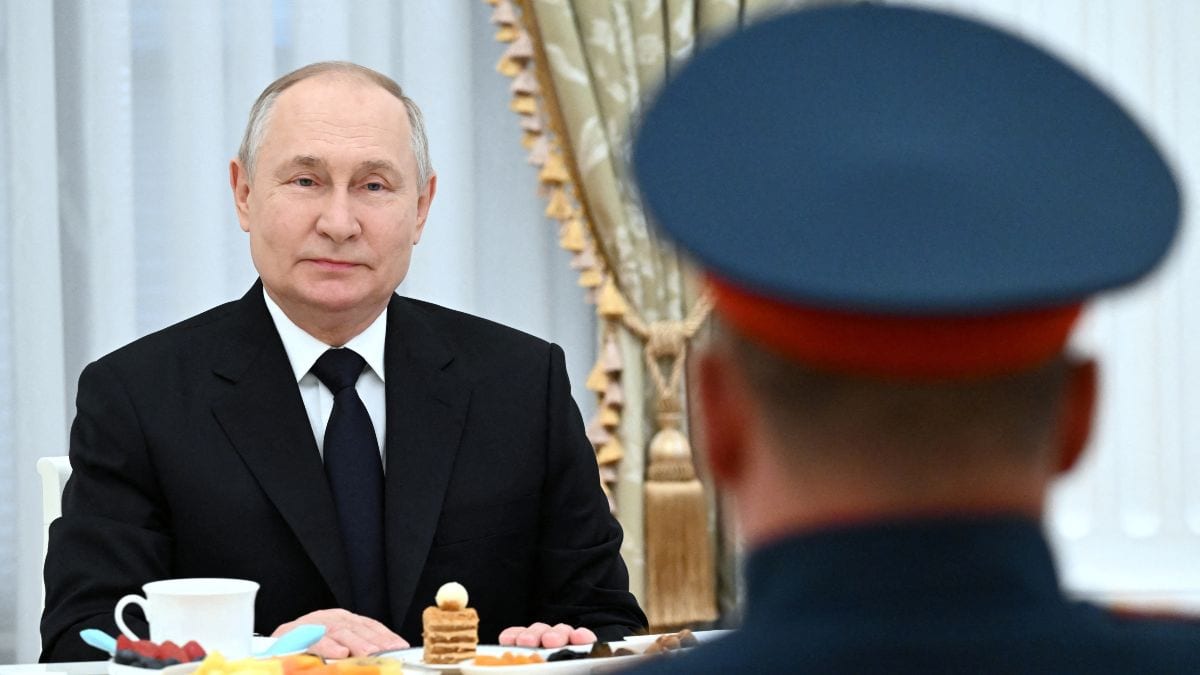 Putin firma un decreto para el servicio militar obligatorio para la temporada de otoño