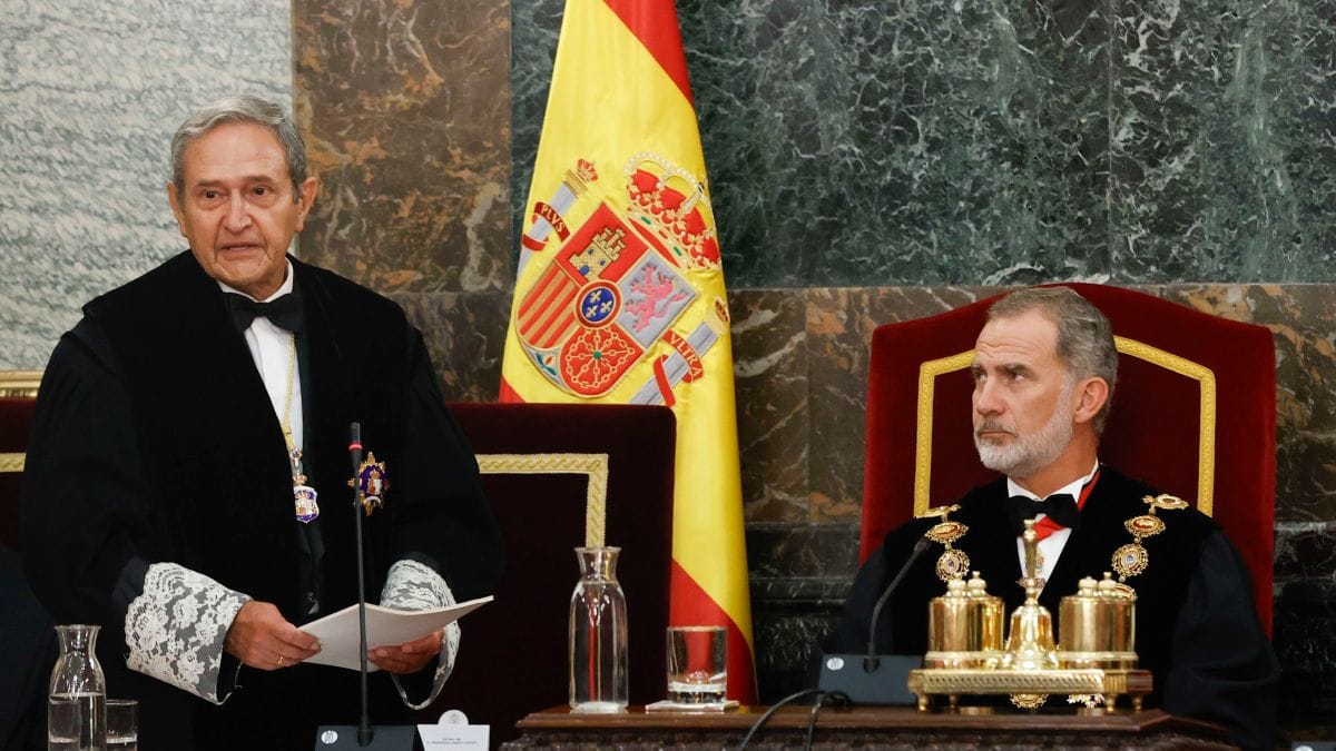 El presidente del Supremo exige a los partidos dejar atrás «emociones y tribalismos»