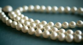 El encanto perenne de las perlas: la última tendencia de otoño-invierno 2023