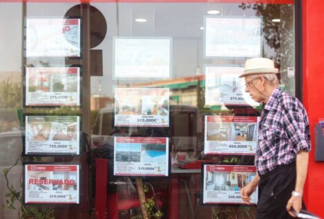 Rusos y ucranianos duplican la compra de viviendas en España desde el inicio de la guerra