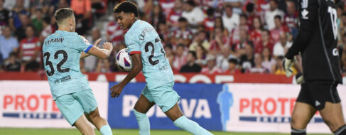 El Barça rescata un punto de Granada y Lamine Yamal marca un gol de récord histórico