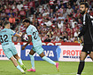 El Barça rescata un punto de Granada y Lamine Yamal marca un gol de récord histórico