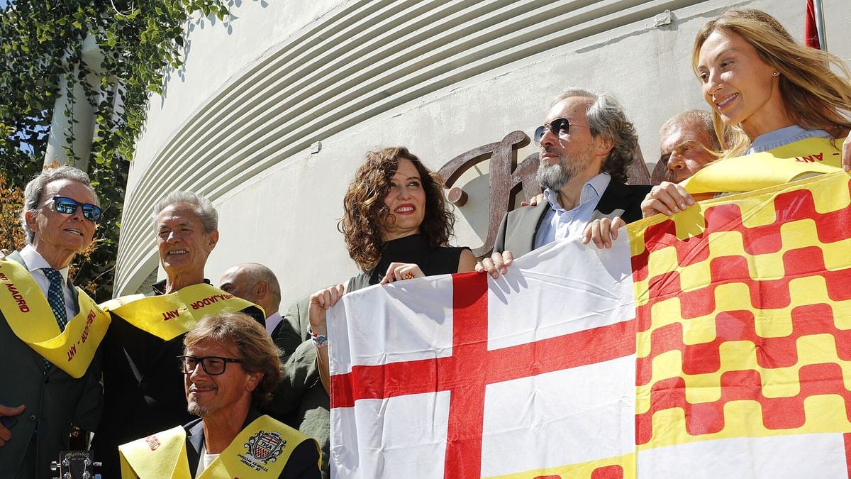 Ayuso anima a los fieles de Tabarnia a salir el 8-O en Barcelona contra las «minorías rabiosas»