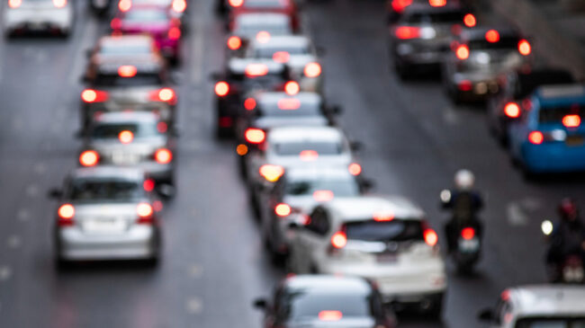 El Gobierno recaudará más por el IVA de los  coches que la subvención que dará en Valencia