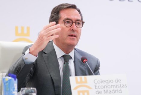 CEOE mantiene una previsión de crecimiento anual de la economía española del 2,4%