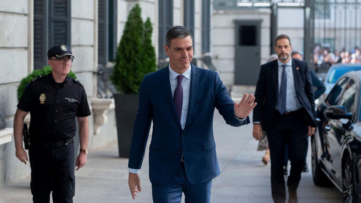 Pedro Sánchez arranca con Yolanda Díaz la ronda de contactos para su investidura