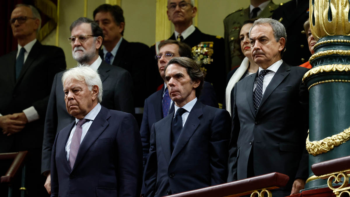 Felipe González, sobre si se hubiera hecho la foto con Puigdemont: «Por quién me toma»