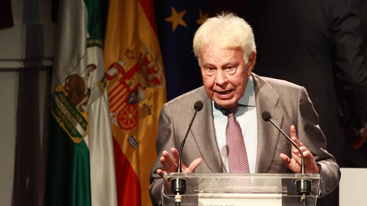 Felipe González avisa a Sánchez: «El indulto es rebajar la pena y la amnistía es el olvido»