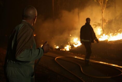 Extinguido el incendio de Trabada (Lugo) tras calcinar más de 2.300 hectáreas de monte