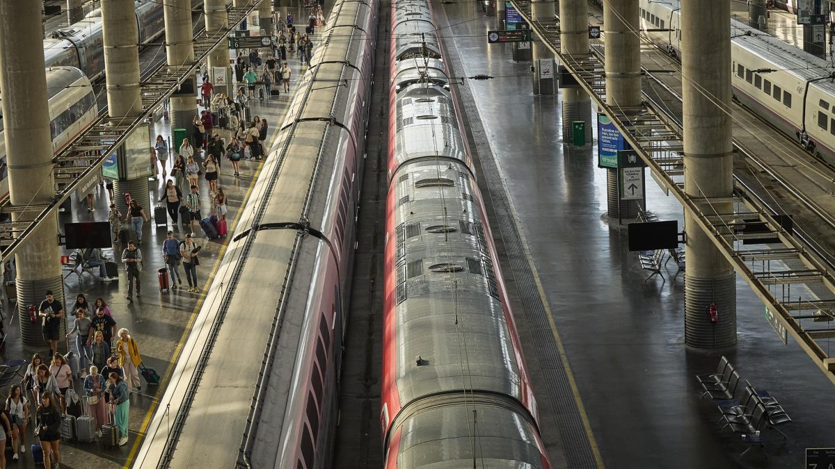 Restablecida la circulación de larga distancia en Atocha tras arreglar una avería