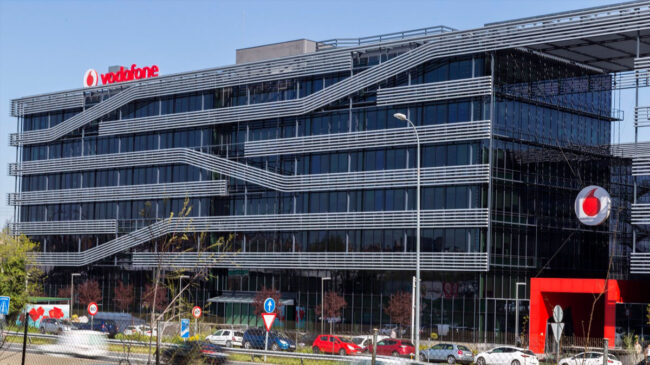 El fondo Zegona adquiere el 100% del negocio de Vodafone en España por 5.000 millones