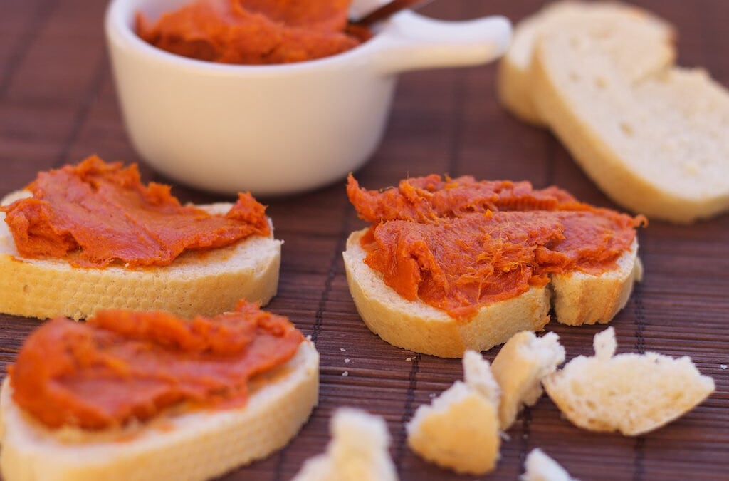 Qué comer en Menorca: prueba el queso de Mahón y los caracoles a la menorquina