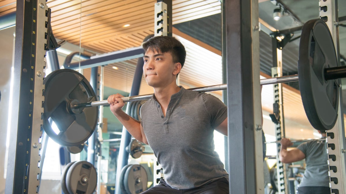 Novatos levantando pesas: cómo hacer entrenamiento de fuerza siendo un
