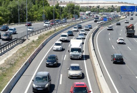 La operación del Puente del Pilar arranca con accidentes en Madrid, Zaragoza y Sevilla
