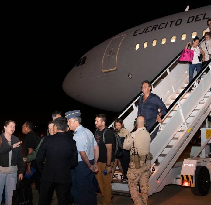 Aterriza en Madrid el segundo avión con 220 personas evacuadas de Israel