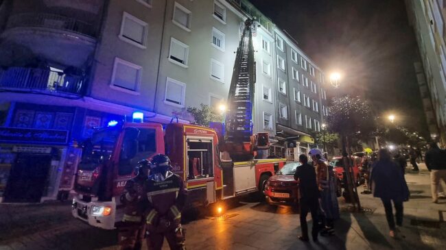 Seis de los heridos en el incendio de Vigo se encuentran en la UCI, uno muy grave