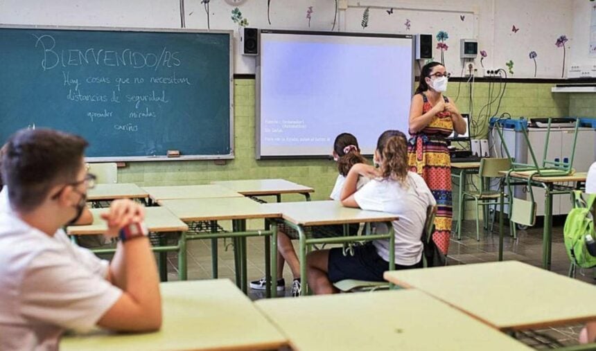 El Gobierno de Canarias suspende las clases hasta el lunes por la ola de calor